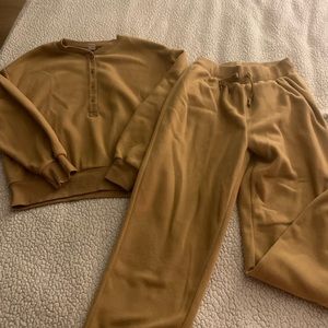 Old Navy cozy fleece set
